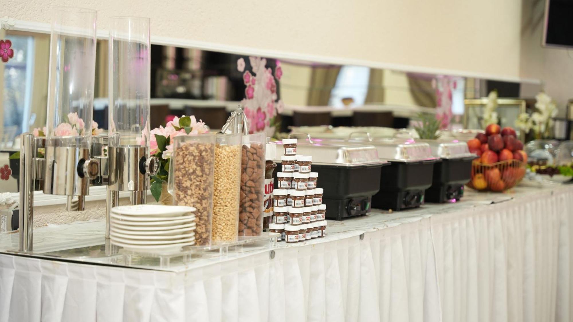 Sn Hotel And Restaurant Langgons Εξωτερικό φωτογραφία